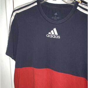 Men’s Adidas shirt size large